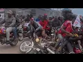 Download Lagu King Saha Asimatuse Akabenje- Abantu 3 Bafilidewo Police Etomede Bobi Wine Amaziga Gamuyisemu Nga A