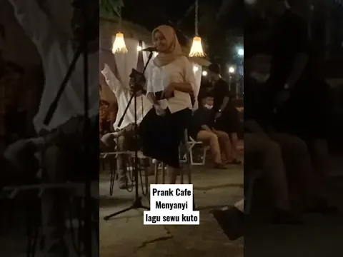 Download MP3 Prank Cafe | Menyanyi lagu sewu kuto #shorts #akustik