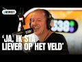 Download Lagu Edwin Evers belt met ‘Louis van Gaal’ over drama bij Ajax ⚽️😂 | 538 Gemist