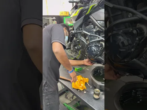 New rules, kawasaki service 😱❌ #lekigoswami #z900 #service