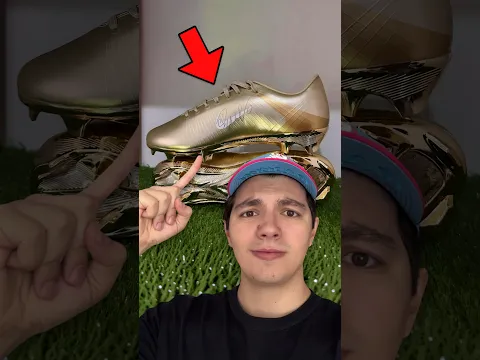 Un estafador intentó reclamar unos tacos Nike firmados por Cristiano Ronaldo!!!