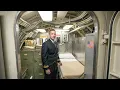 How do Submarine Captains SLEEP EAT and RUNS underwater