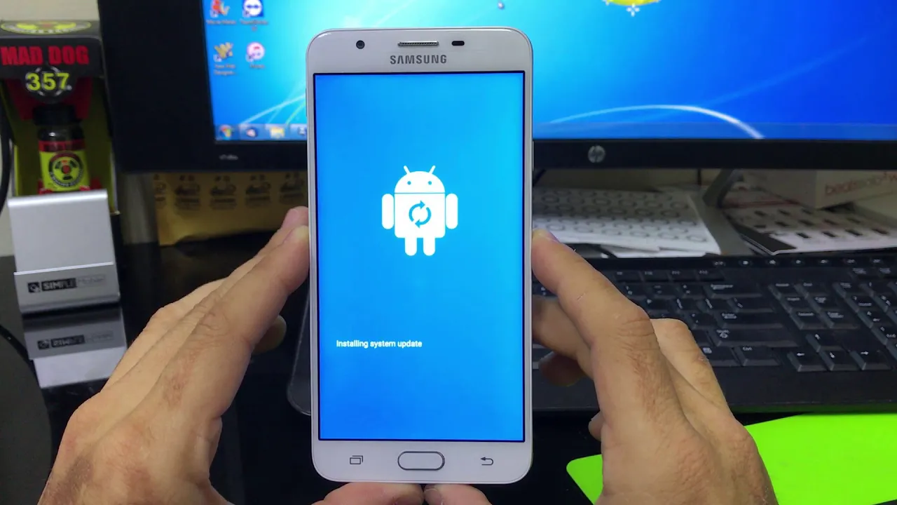 Samsung Galaxy J7 prime crack screen repair | Replacement touch glass. 