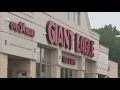Bread sold at Giant Eagle stores in Ohio recalled due to glass fragments