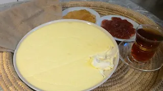 Kemer In Twenty Minutes Is The Favorite And Famous Iraqi Breakfast 