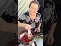 How does Nonna Pia Make Her Homemade Tomato Sauce Watch to find out