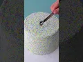 Use this tip to make your frosting stay put