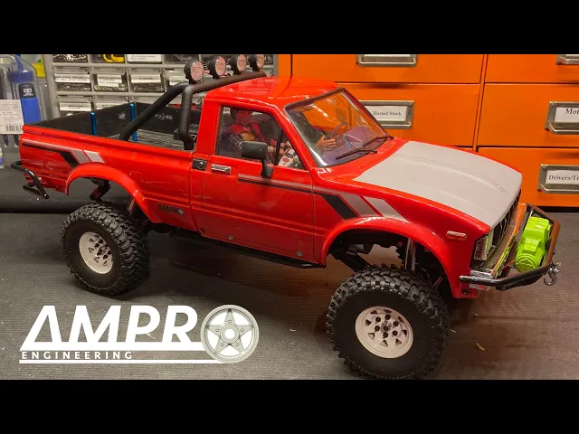 Trailfinder 2 Mojave (Hilux) Scale Pan & Body Pin with Slider video thumbnail