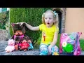 Download Lagu Nastya helps little hedgehogs to return home