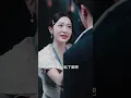 为让病重奶奶安心她竟拉京圈权贵协议领证！本以为各取所需，殊不知大佬暗恋她多年，不仅强势撑腰让悔恨竹马下跪求饶，更撕碎协议红着眼将她抵在怀里：“傻瓜，我暗恋你多年！”#短剧 #全集 #drama