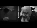 Meskerem Mees - The Writer