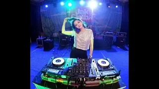 Download DJ_TERLARIS..!!!_AKU_SUKA_SUSU_MAMA_MUDA MP3