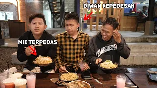 Mukbang Daging Ayam Dan Mie Terpedas
