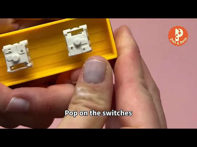 Retro Typewriter Sticky Note Dispenser – Fidget Clicker Keyboard, Easy ...