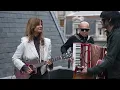 Download Lagu Here Comes The Sun - The Beatles - Cinth \u0026 Manchester