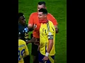 Download Lagu Ronaldo has a golden heart 💝🐐#football #ronaldo #Cristiano #cristianoronaldo #viral #fyp #cr7#shorts