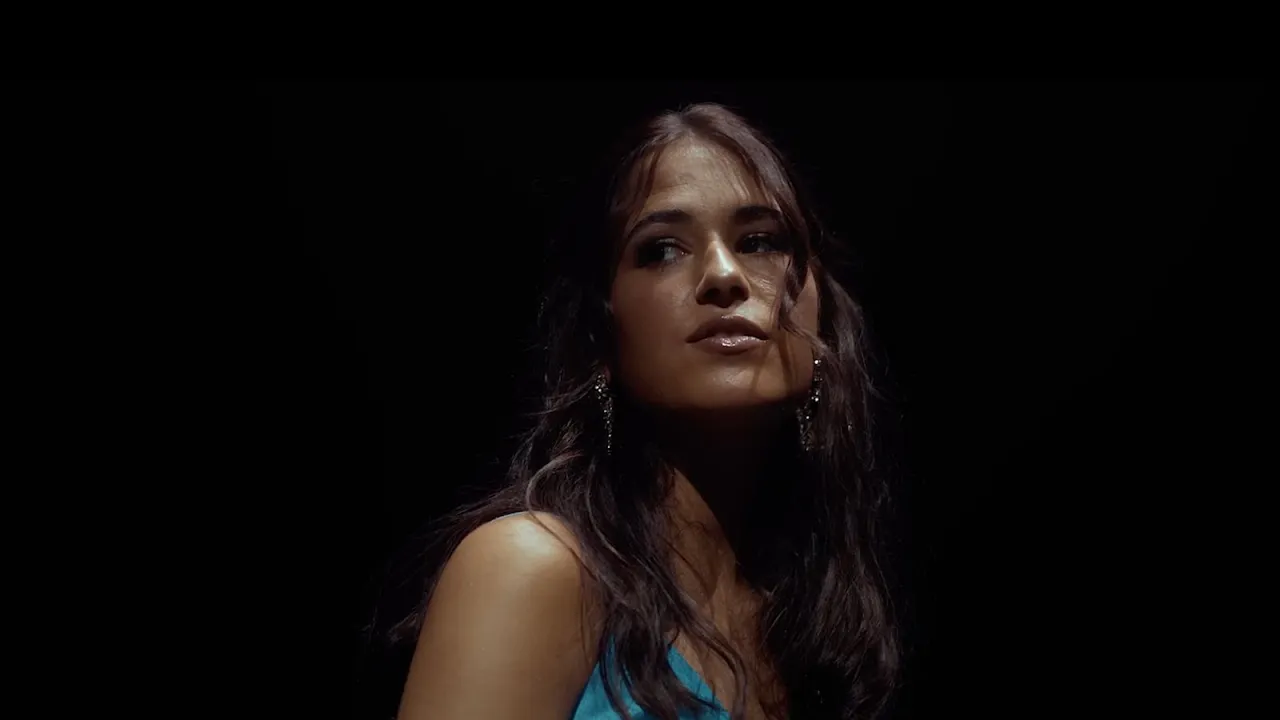 Carolina de Deus - Talvez...