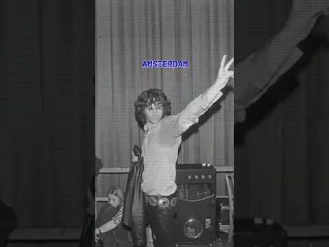 ✈️ In September 1968, The Doors touched down in London