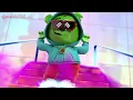 Gummibär - "U CAN'T TOUCH THIS" Music Video - Gummy Bear Song