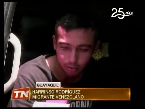 Migrantes venezolanos reciben ayuda en Terminal Terrestre