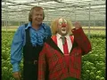 Download Lagu Bassie \u0026 Adriaan   Op Reis Door Europa Deel 1   Op Zoek In Nederland \u0026 Frankrijk