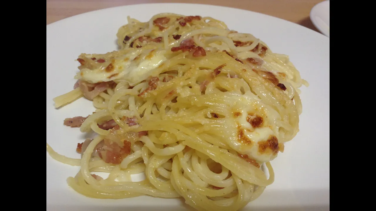 Based on many requests, Eman, my Saudi friend, is showing us how to make another dish popular in Sau. 