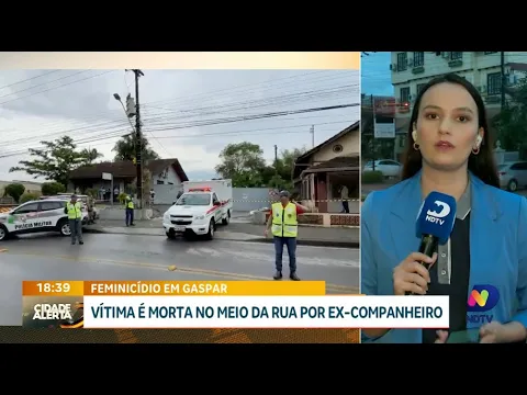 Feminicídio em Gaspar: vítima é morta no meio da rua por ex-companheiro
