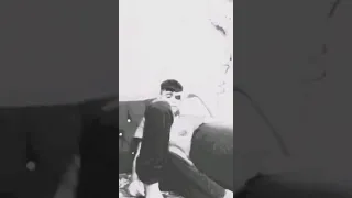 ابن الشهيد يغني لبوه الي استشهد بحرب ٢٠١٤ 