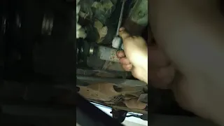 سبب طقطقه في اسفل سياره 