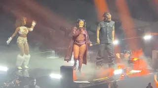 laptop shake it to the max guest maureen kalash full joytour accor arena bercy paris 15 03 2025