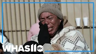 Tens of thousands stranded as Trump suddenly discontinues CBP One app at border