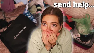 CLEAN WITH ME! What's in my room?