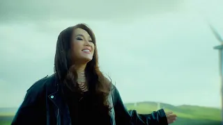 Ariunaa - Үггүй мордсон чи минь ft. Mrs.M (Official Video) Uggui mordson chi min