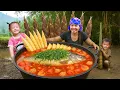 Download Lagu How to Cook Yummy spicy fish with bamboo shoots with single mom and children