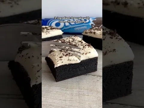 3-ingredient Oreo cake with cream cheese frosting #shorts #food #recipe #cake