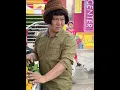 Download Lagu អ្នកចេះដឹងដើរផ្សារ😹ធានាថាសើច😹💦