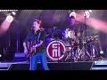 Falling for a stranger - Scotty McCreery