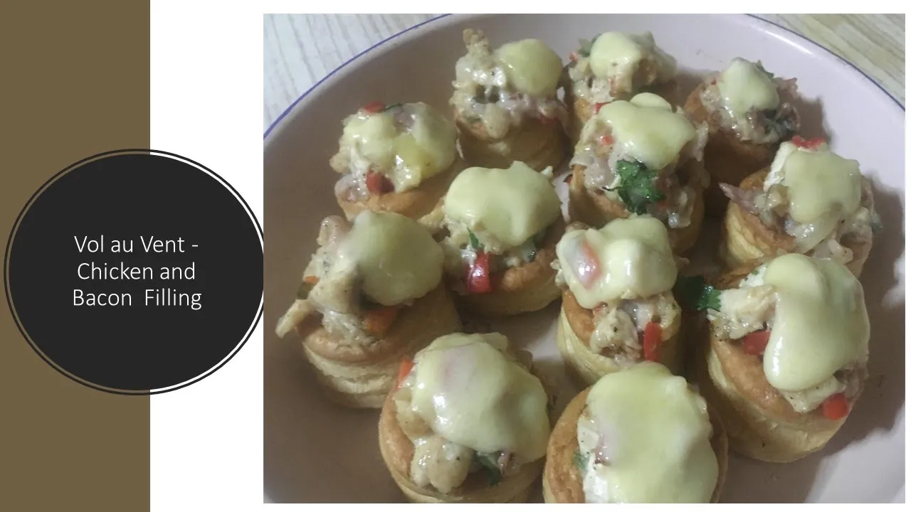 Benoit is preparing a classic and delicious french recipe : the Bouchées à la Reine, or Vol-Au-Vent.. 