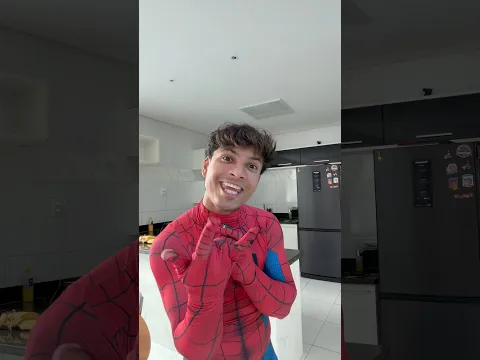 ME TRANSFORMEI NO HOMEM ARANHA PRA ASSISTIR O FILME!