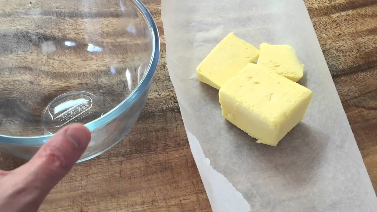 Steps By Step Instruction To Make Clarified Butter - The French Cooking Academy