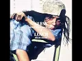Guess x Lunch (Charli xcx & Billie Eilish)