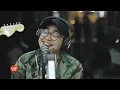 John Roa performs "Oks Lang" LIVE on Wish 107.5 Bus