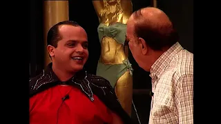 الناس كسرت المسرح من كتر الضحك علي اللي عمله هنيدي في حسن حسني علي المسرح 