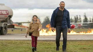 بنت عمرها 9 سنين بتكتشف عميل سرى للمخابرات فبتجبره ينفذلها كل طلباتها عشان متفضحوش 