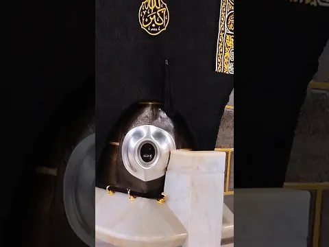 🕋🕋🤲🤲The heavenly stone in the corner of the Kaaba.❤️👍 Assalam walekum 🕋🕌❤️👍
