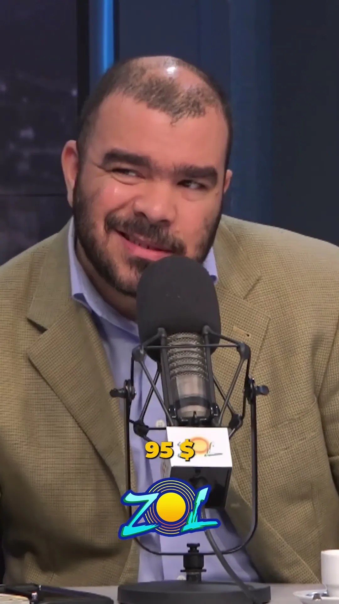 “EL GOBIERNO SE CONTRADICE”
