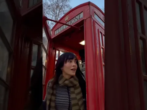 Videoclip superestrella por Londres (supongo) jjajajajaja os amoooooo