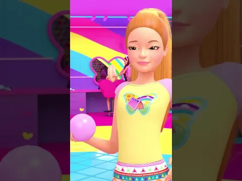 👱🏻‍♀️ Verão no Salão! | Barbie Summer Adventure | Short | Barbie Em Português