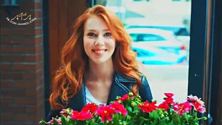 اصلها بتفرق من واحده ل واحده عمرو دياب حالة واتس      دندنها