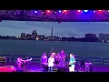 Download Lagu Now Love Has No End by Michael Franks (live in Detroit)